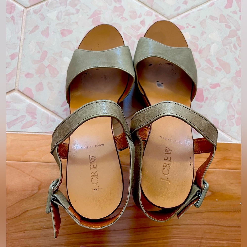 Gorgeous J. Crew Vintage Wedge Sandals Green 10